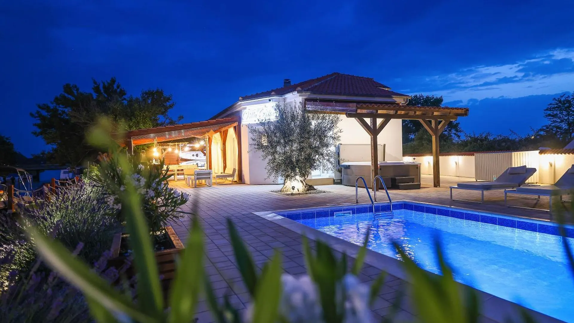 Villa Rita I Nin 0*,  Kroatien